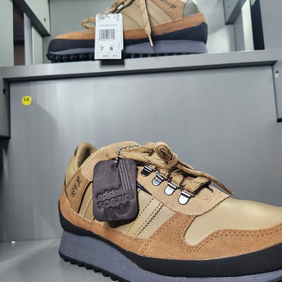 Adidas Hiaven SPZL timber Size men 7 Womens 8 - Picture 7 of 11